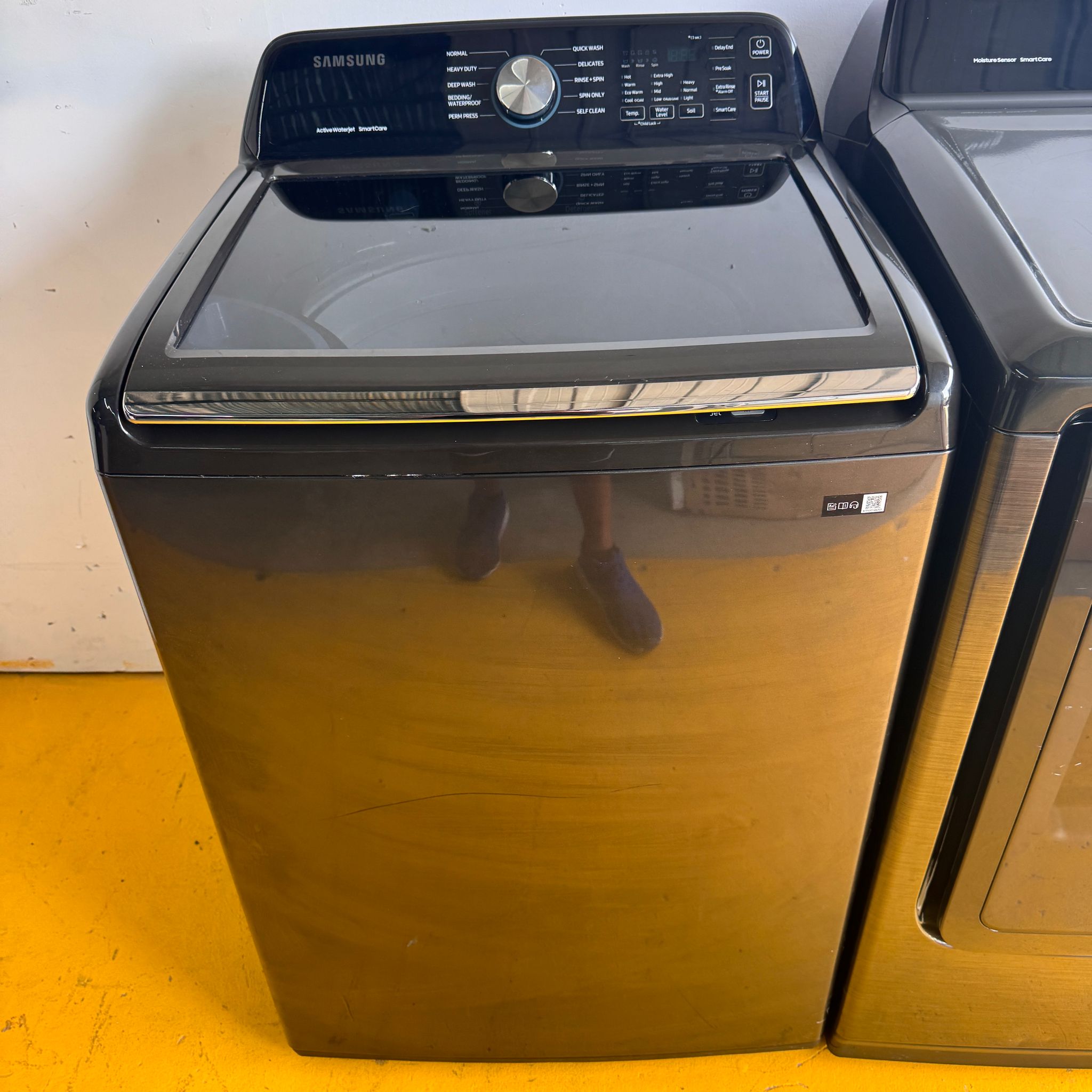 Samsung Washer and Dryer (Brushed Black) Samsung Washer and Dryer (Brushed Black)